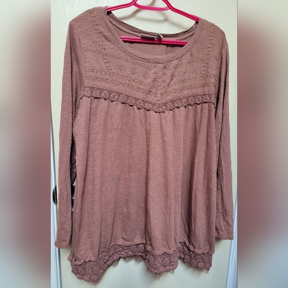 Logo By Lori Goldstein Lace Trim Long Sleeve Top - Picture 1 of 5
